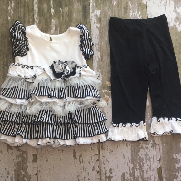 Isobella&chloe black and white dress with leggings - Picture 1 of 1